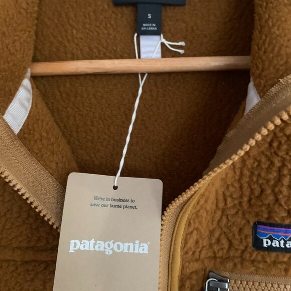 NWT - Women's Retro Pile Fleece Jacket - Picture 2 of 8